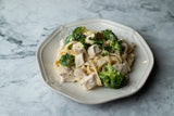CHICKEN BROCCOLI ALFREDO