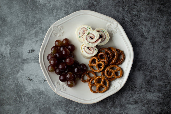 BACON CHEDDAR RANCH PINWHEEL SNACK BOX